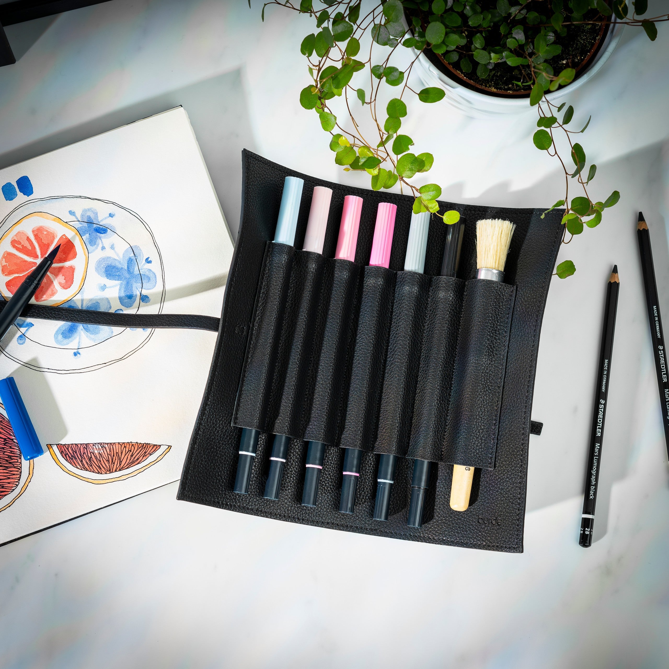 Pencil case with drawstring Black